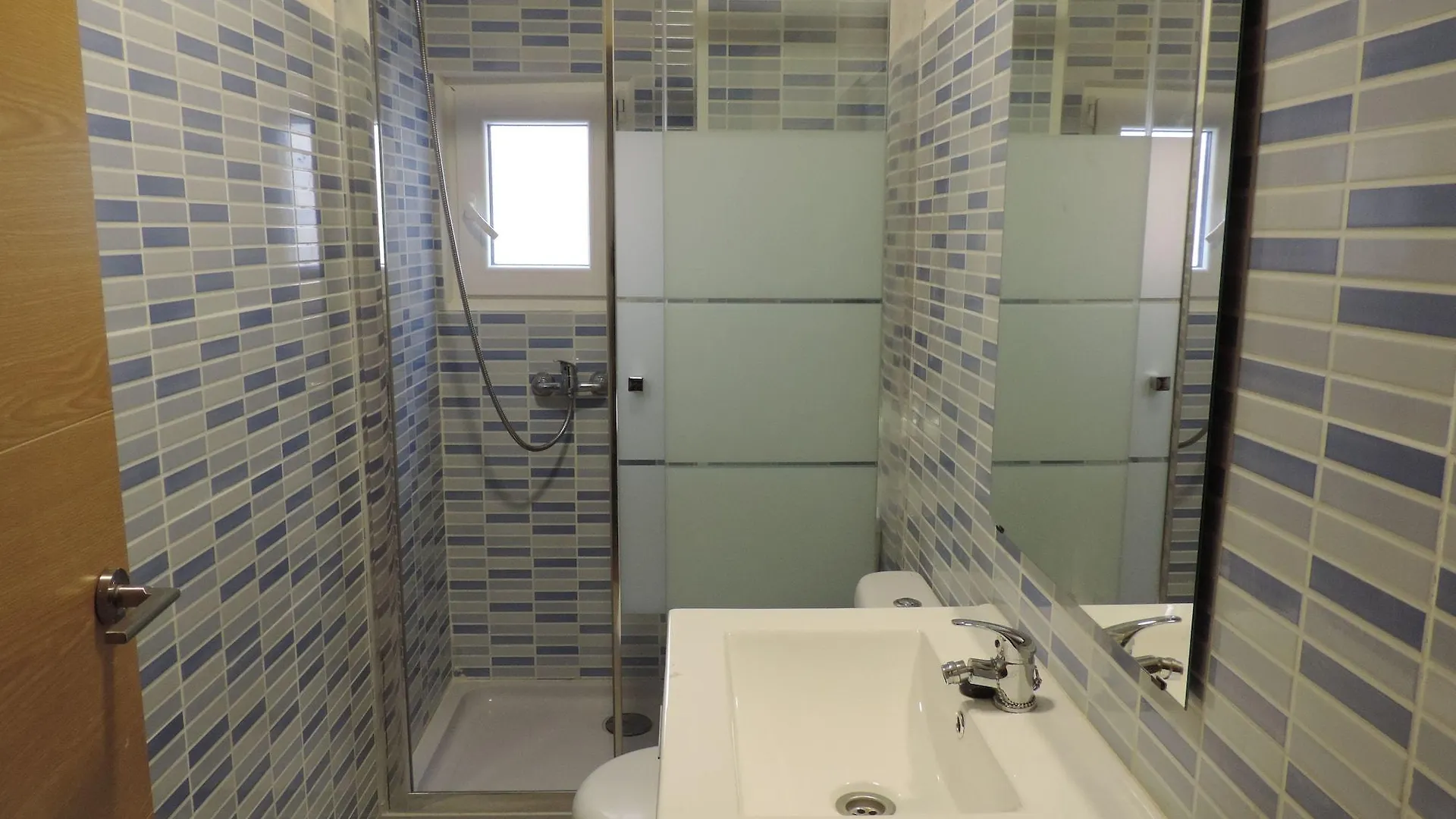 Hostal El Cascabel Granada Guest house